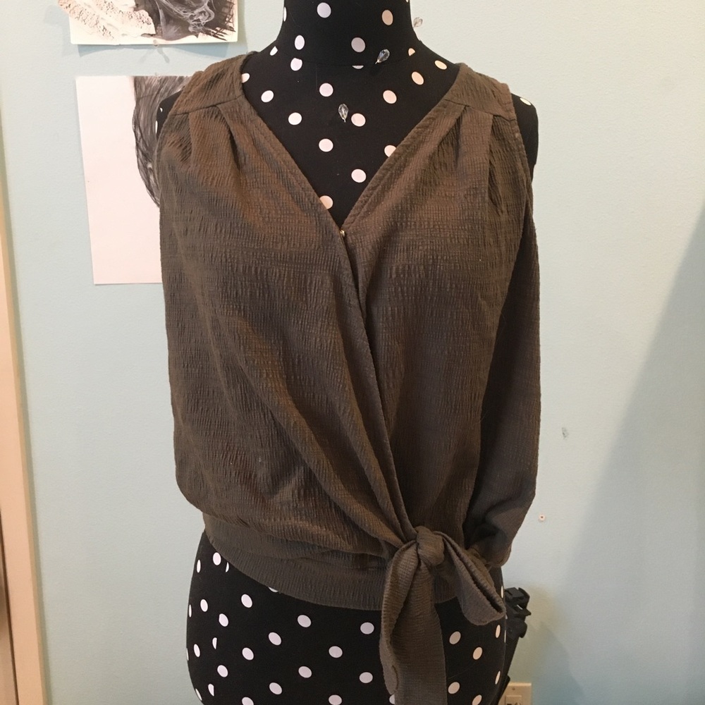 Green Tank Top with Tie